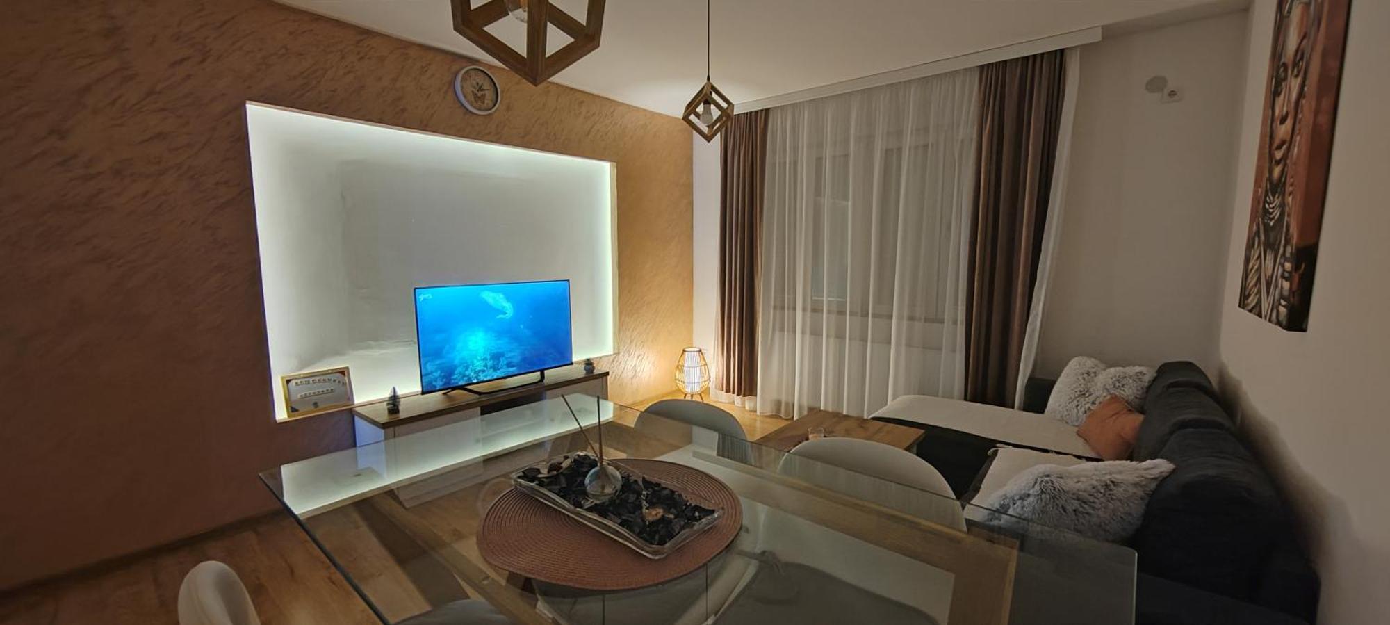 Golden Royal Apartment Kragujevac Luaran gambar